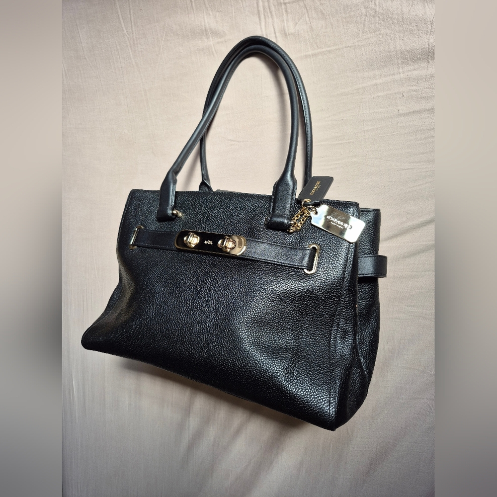 Coach Swagger Carryall Black Leather Satchel Tote Briefcase Shoulder bag